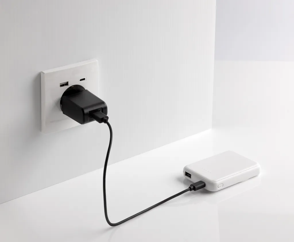 Stellar 5.000mAh 5W magnetische Powerbank aus RCS rec. ABS, weiß – Bild 7