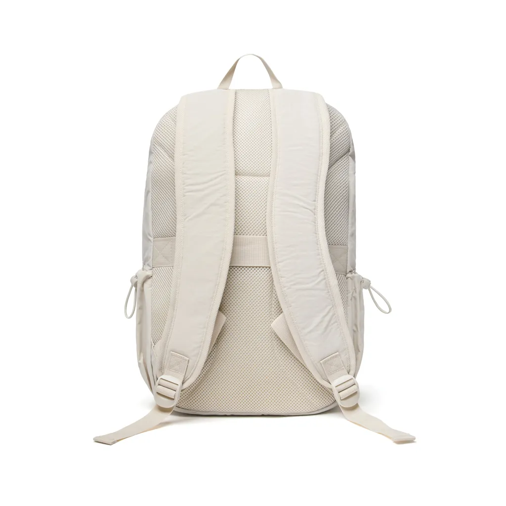 KENTO URBAN 15,6" Rucksack aus RCS  recyceltem Nylon, beige – Bild 3