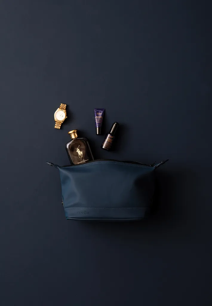 VINGA Baltimore RCS Kosmetiktasche, navy blau – Bild 8