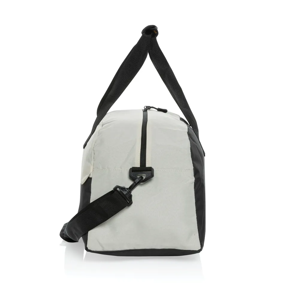Kazu AWARE™ RPET Weekend-Duffel-Bag, off white – Bild 4