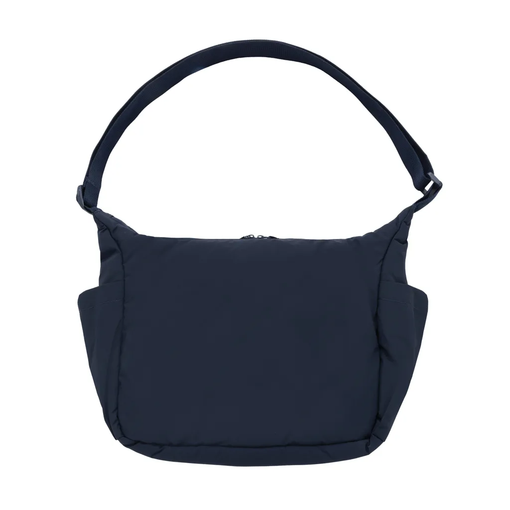 KENTO URBAN gepolsterte Crossover-Tasche aus RCS rec. Nylon, navy blau – Bild 3