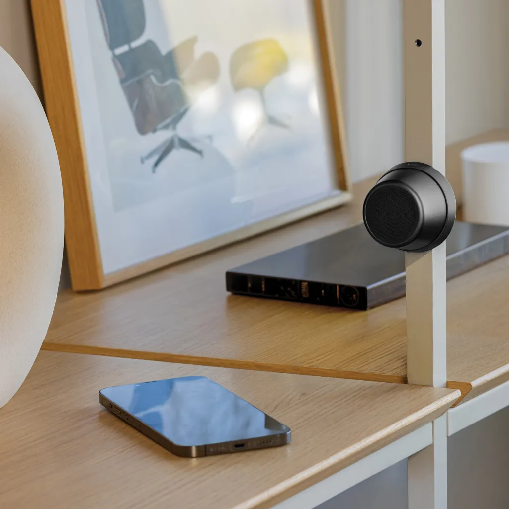 Nivio magnetischer 5W-Speaker aus RCS recyceltem Aluminium, schwarz – Bild 3