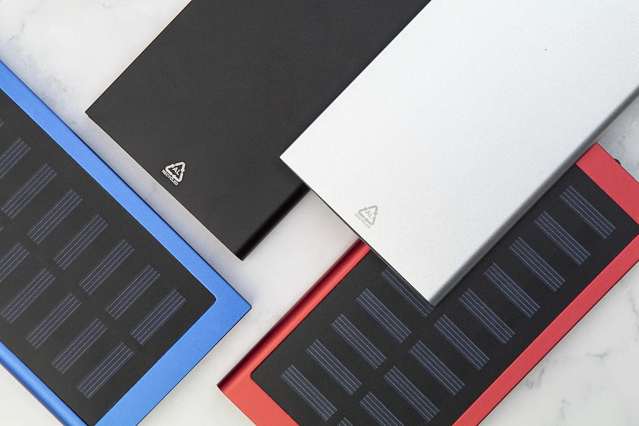 Powerbank RaluSol, rot – Bild 7