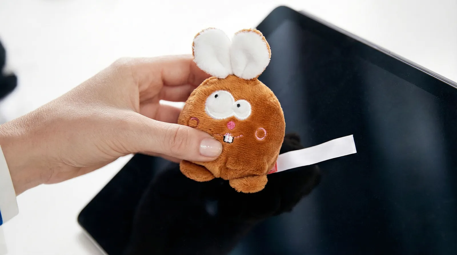 Schmoozies® Hase, braun – Bild 6