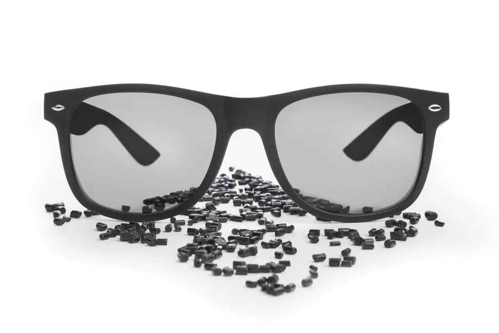 Sonnenbrille aus GRS recyceltem PC Kunststoff, schwarz – Bild 2