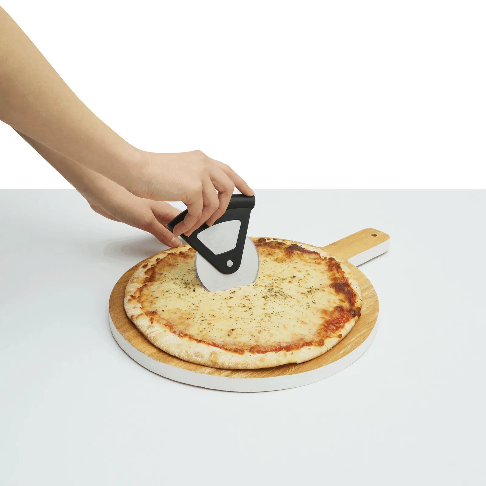 USEFUL - Pizza-Schneider, schwarz – Bild 4