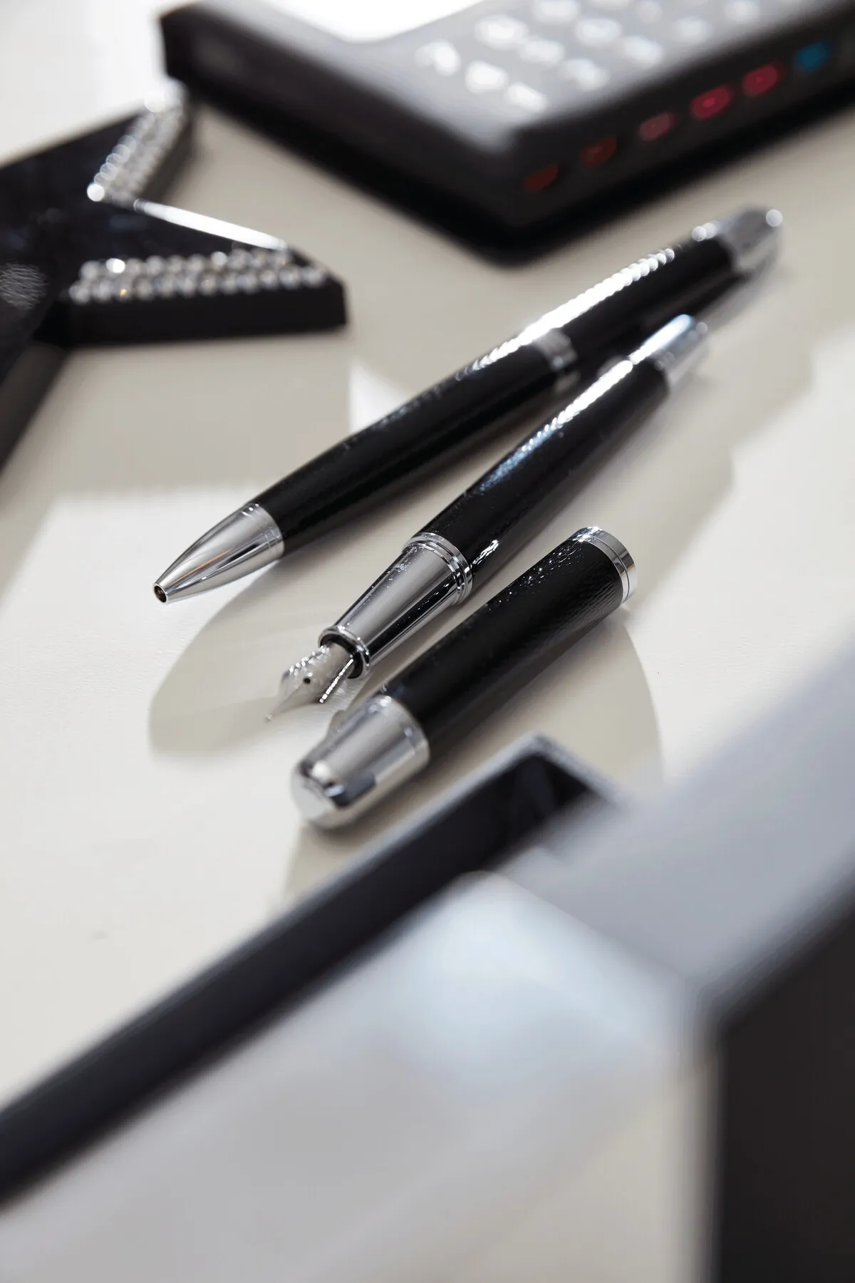 MANZONI - Schreibset schwarz, silber, schwarz, silber – Bild 10