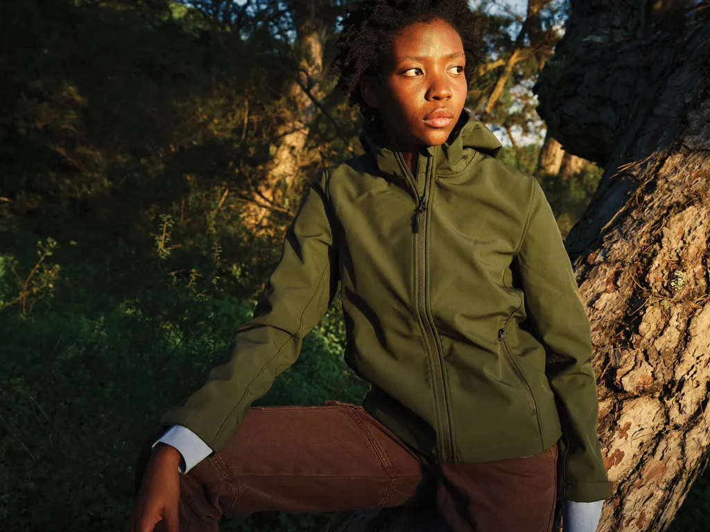 IQONIQ Makalu Damen Softshelljacke aus recyceltem Polyester, khaki – Bild 8