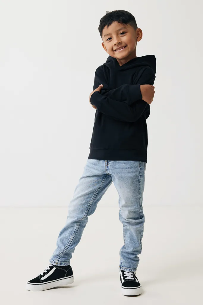 IQONIQ Yengo KidsHoodie mit Seitentaschen aus rec. Baumwolle, schwarz – Bild 4