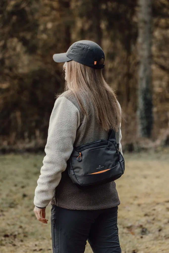 Nordic Drift Trail RCS Crossbody-Bag 4L, schwarz – Bild 7
