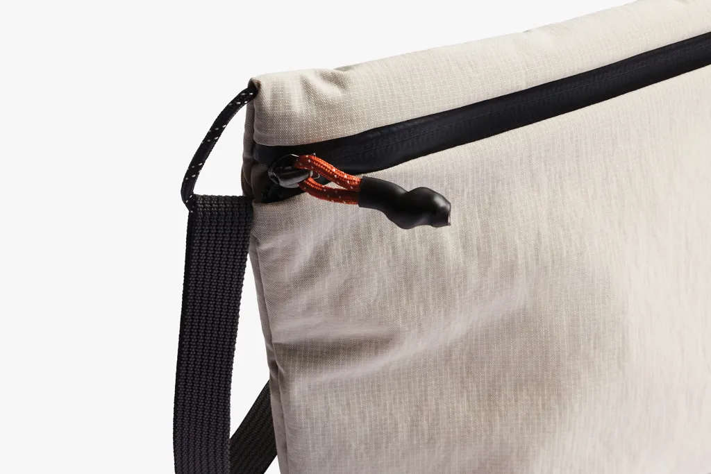 Bellroy Lite Sacoche, beige – Bild 6