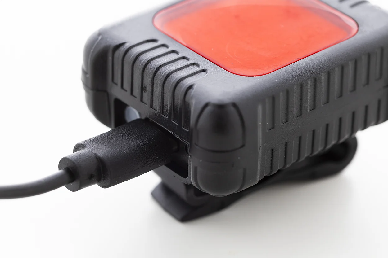 wiederaufladbares Fahrradlichtset Cobik, schwarz – Bild 5