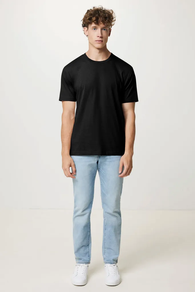 IQONIQ Teide T-Shirt aus recycelter Baumwolle, schwarz – Bild 6