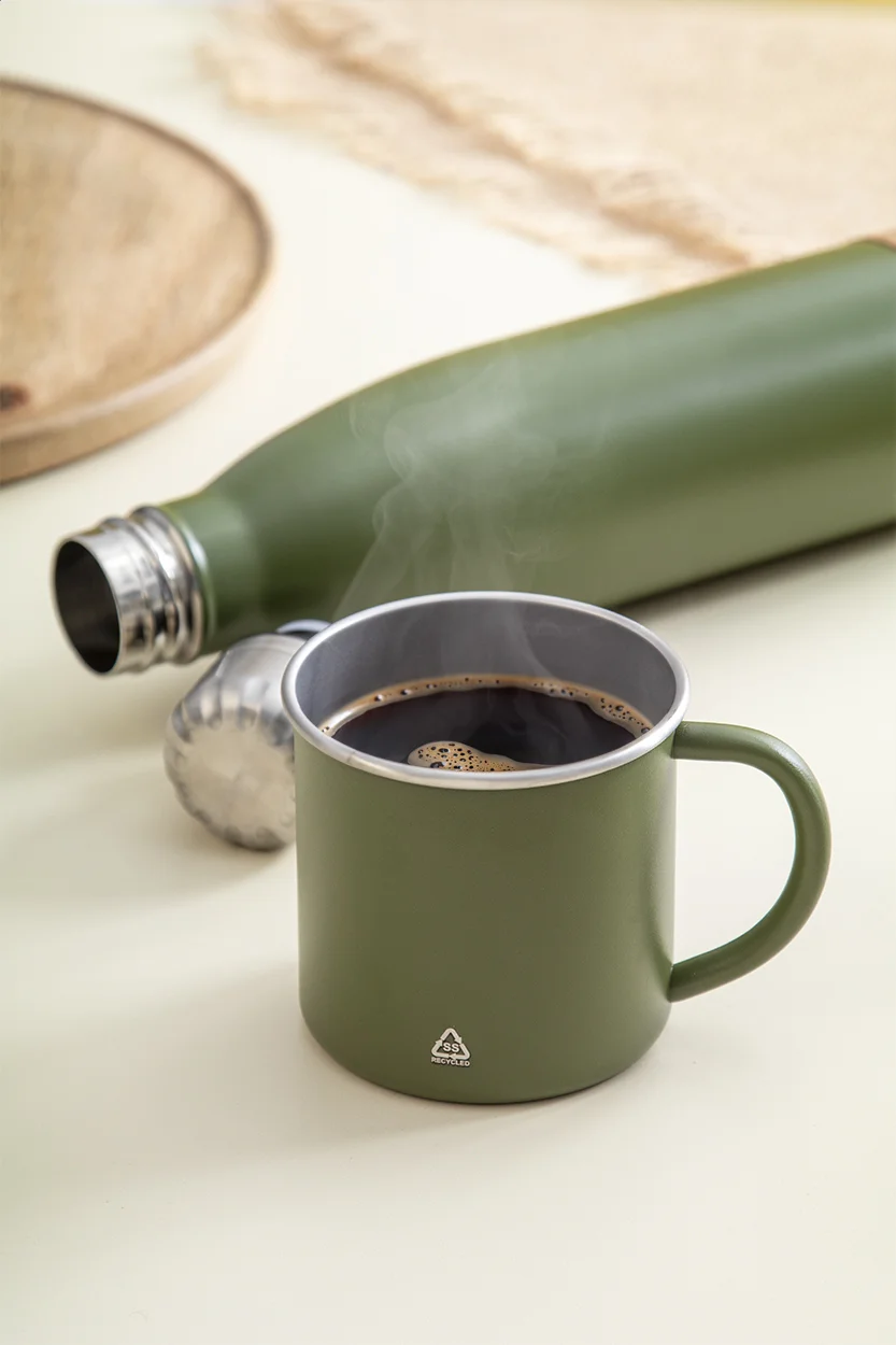 Tasse Hossa aus recyceltem Edelstahl, grün – Bild 3