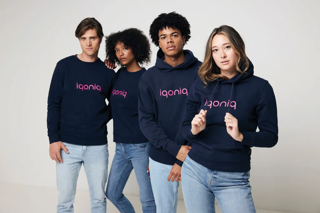 IQONIQ Jasper Hoodie aus recycelter Baumwolle, navy blau – Bild 4