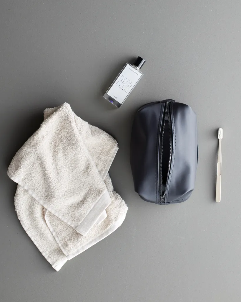 VINGA Baltimore RCS Kosmetiktasche, schwarz – Bild 8
