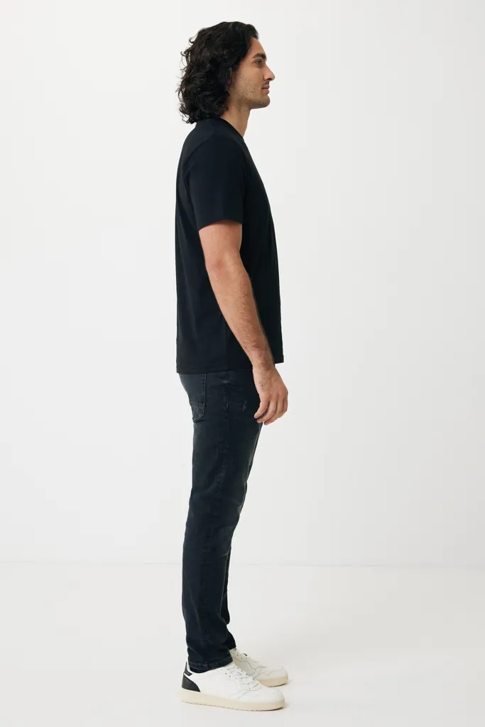 IQONIQ Sierra Lightweight T-Shirt aus recycelter Baumwolle, schwarz – Bild 6