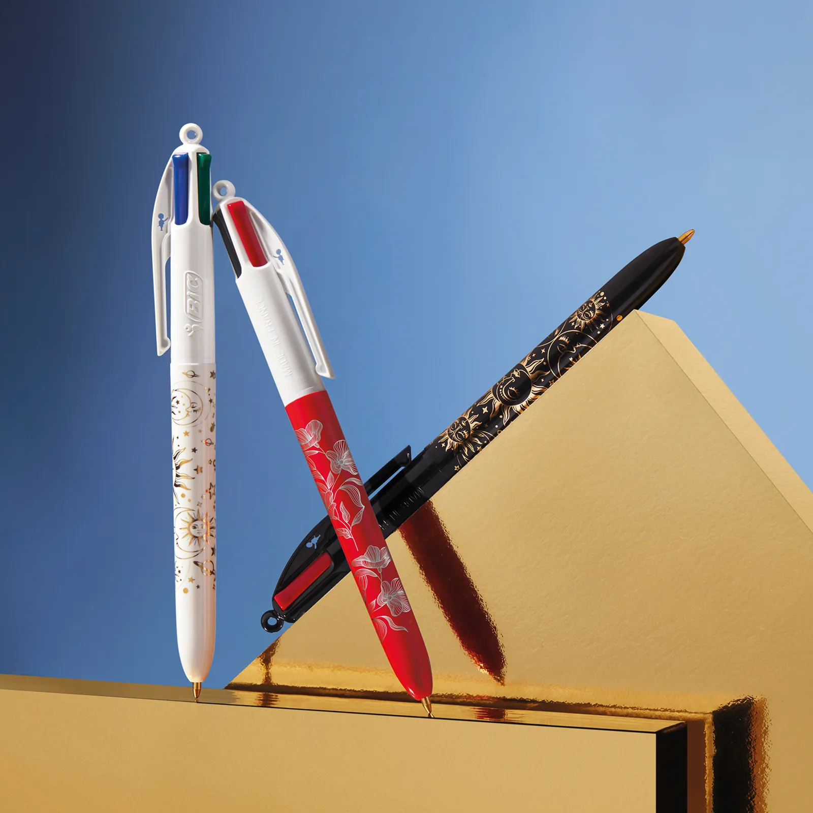 BIC® 4 Colours® ballpen, Weiß/Marineblau/Ring Weiss – Bild 3