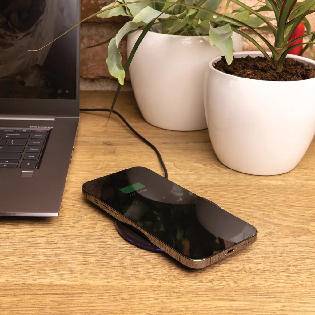 15W-Wireless-Fast-Charger aus recyceltem RCS-Kunststoff, schwarz – Bild 3
