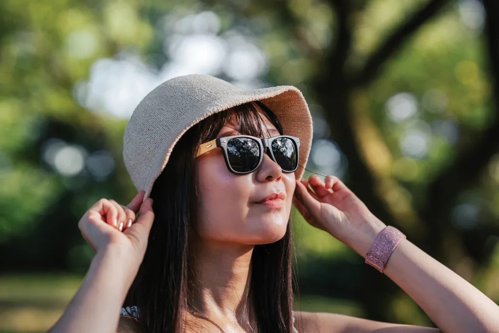 Sonnenbrille aus Bambus und RCS recyceltem Kunststoff, schwarz – Bild 6