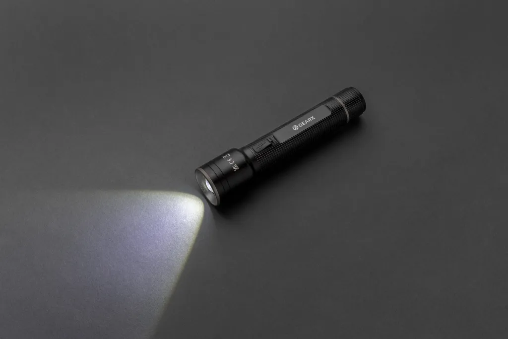 Große Gear X Taschenlampe aus RCS recycelt. Alu mit USB-Akku, schwarz – Bild 6