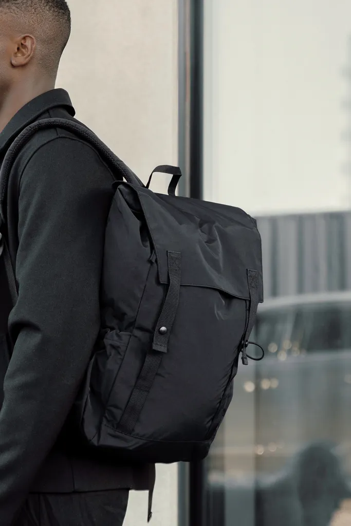 KENTO URBAN Everyday Rucksack aus RCS recyceltem Nylon, schwarz – Bild 7
