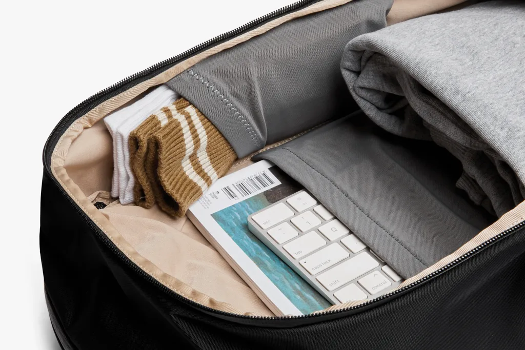 Bellroy Transit Workpack 20L, schwarz – Bild 3