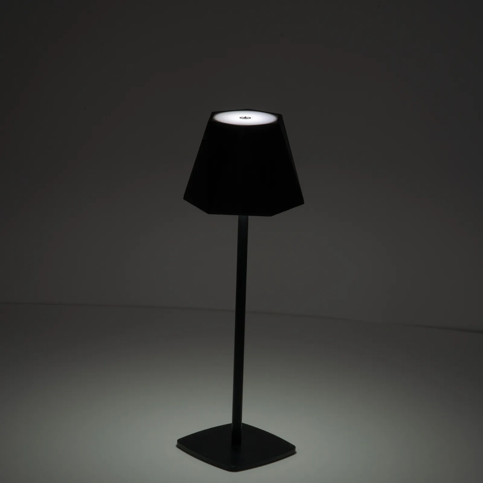 Tischlampe Blackburn, schwarz – Bild 4