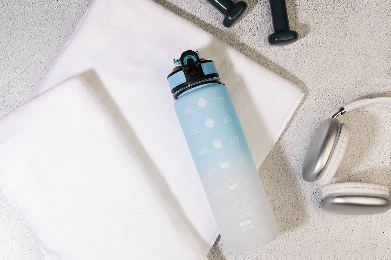 RPET Flasche mit Motivationsanzeige Sipgrade, hellblau – Bild 5