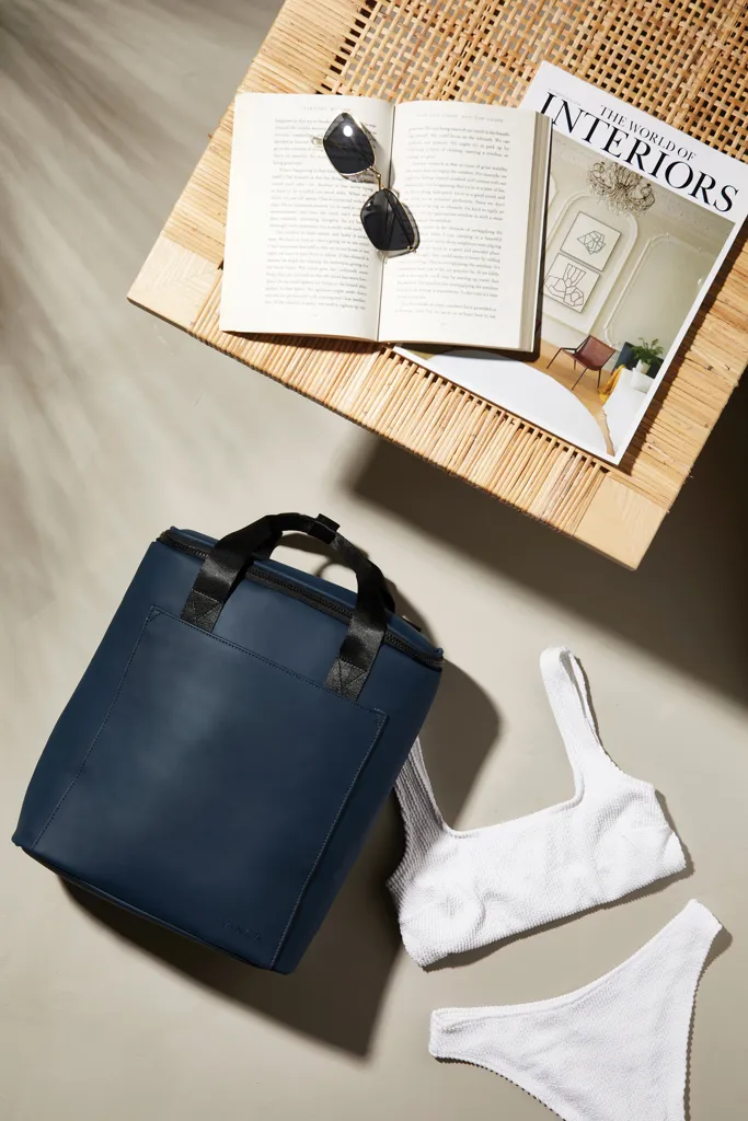 VINGA Baltimore Trail Kühlrucksack, navy blau – Bild 5