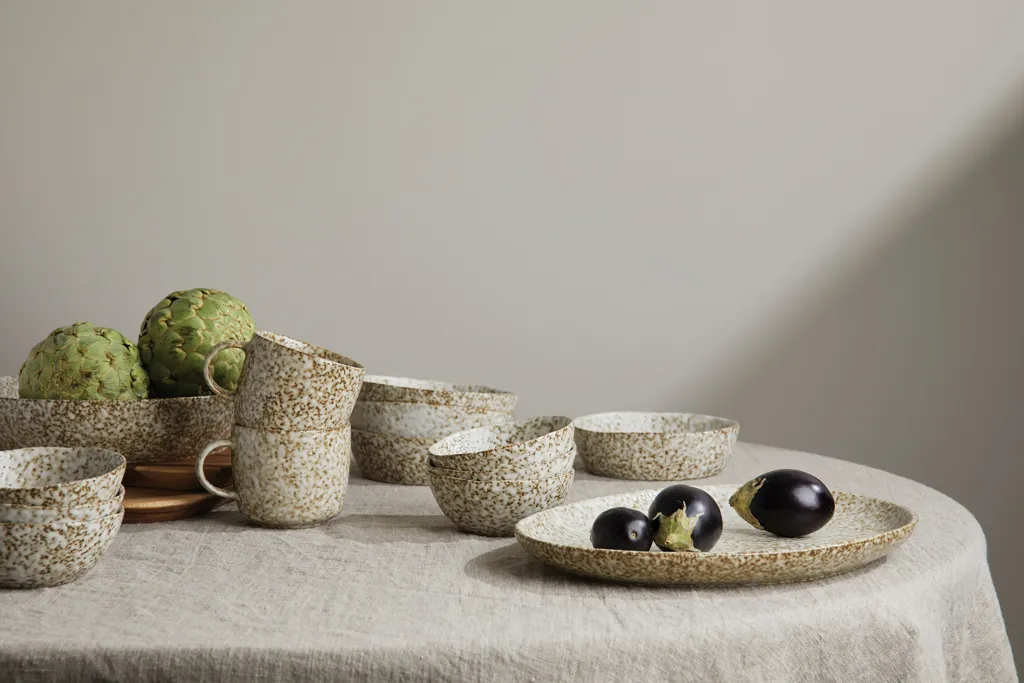 VINGA Nuvem Servierplatte, beige – Bild 6