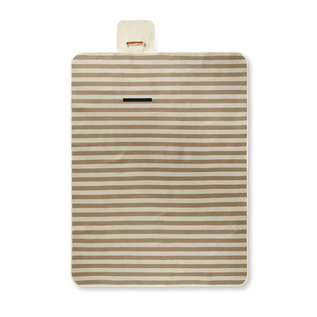 VINGA Alba GRS rPET Picknickdecke, braun – Bild 2