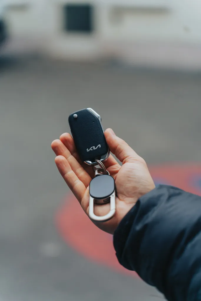 Keyfinder Dual Schlüsselanhänger mit weltweiter Ortung, schwarz – Bild 8