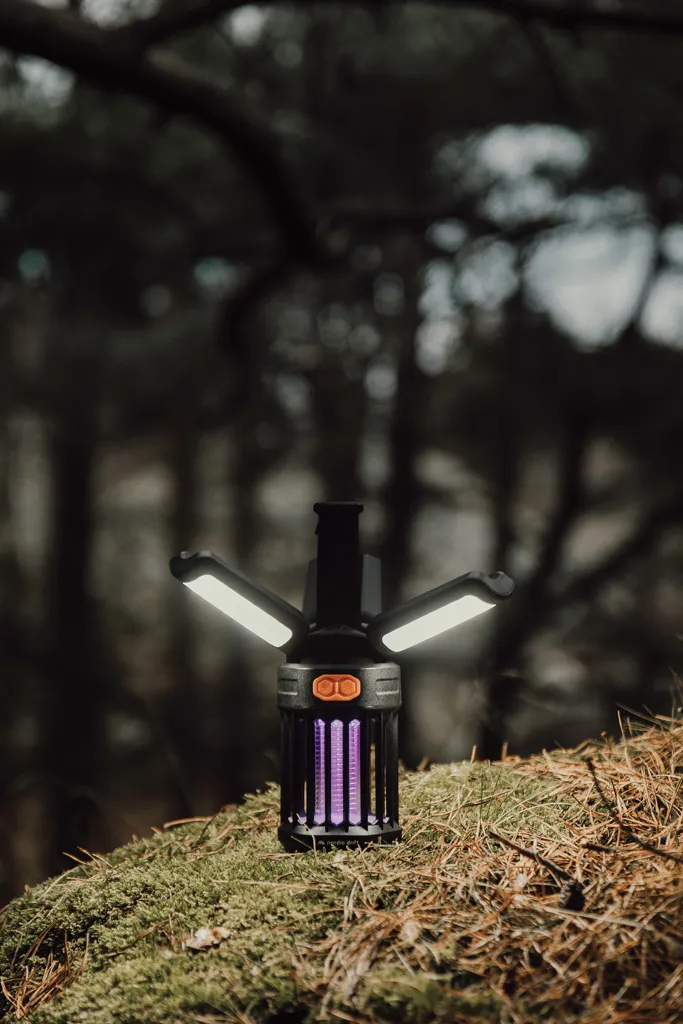 Nordic Drift Titan tragbare Campinglampe mit Mückenschutz, schwarz – Bild 5