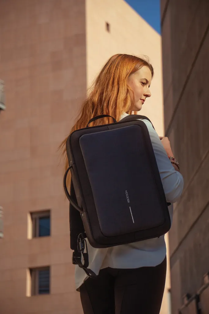 Bobby Bizz 2.0 Anti-Diebstahl Rucksack & Aktentasche, schwarz – Bild 17