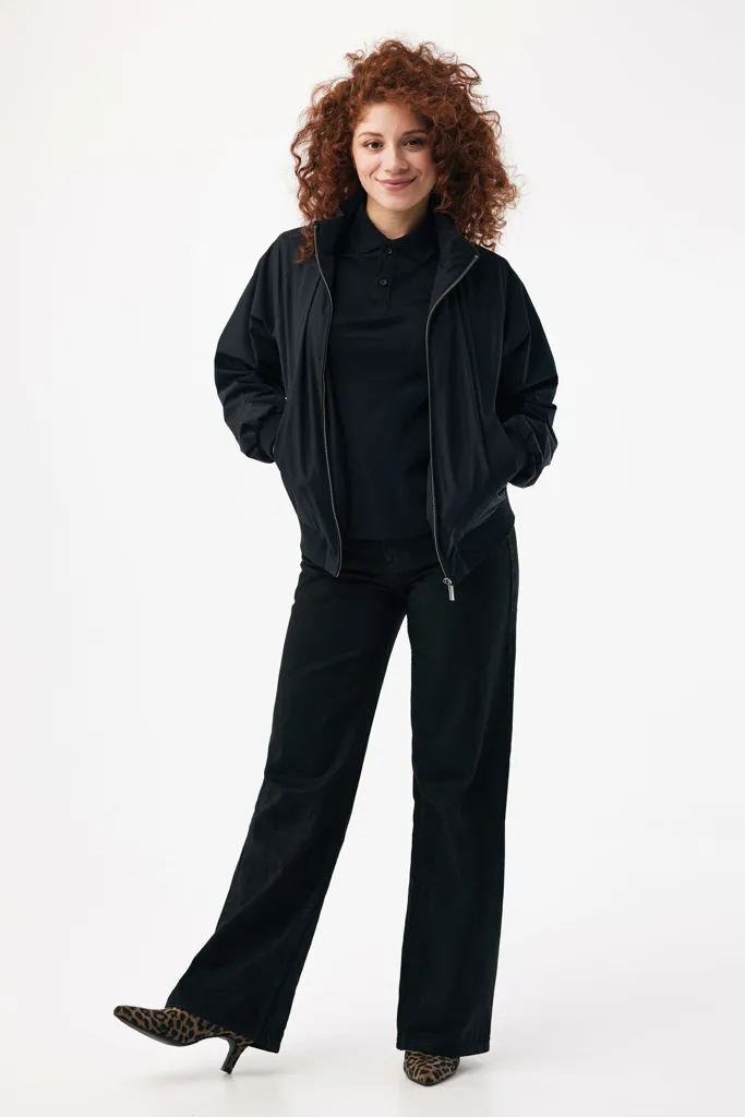 IQONIQ Odin Urban Jacke aus recyceltem Polyester, schwarz – Bild 4