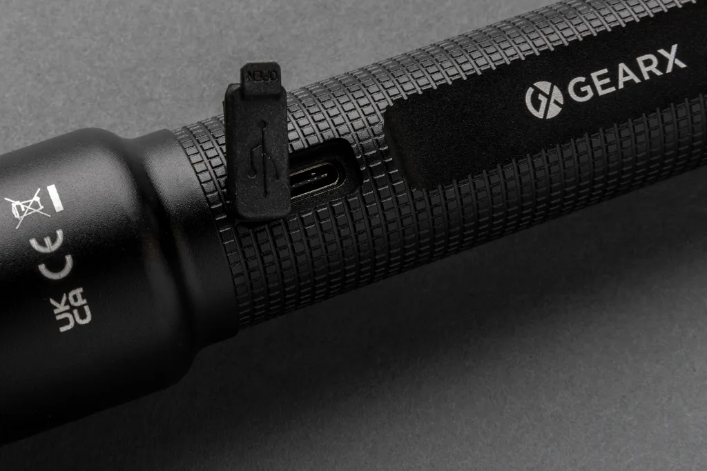 Große Gear X Taschenlampe aus RCS recycelt. Alu mit USB-Akku, schwarz – Bild 8