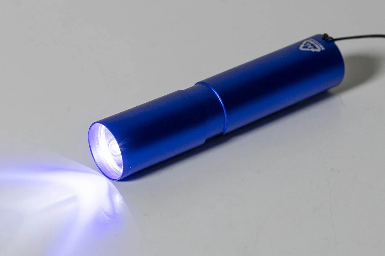 wiederaufladbare Taschenlampe aus recyceltem Aluminium Chargelight Tone, blau – Bild 8