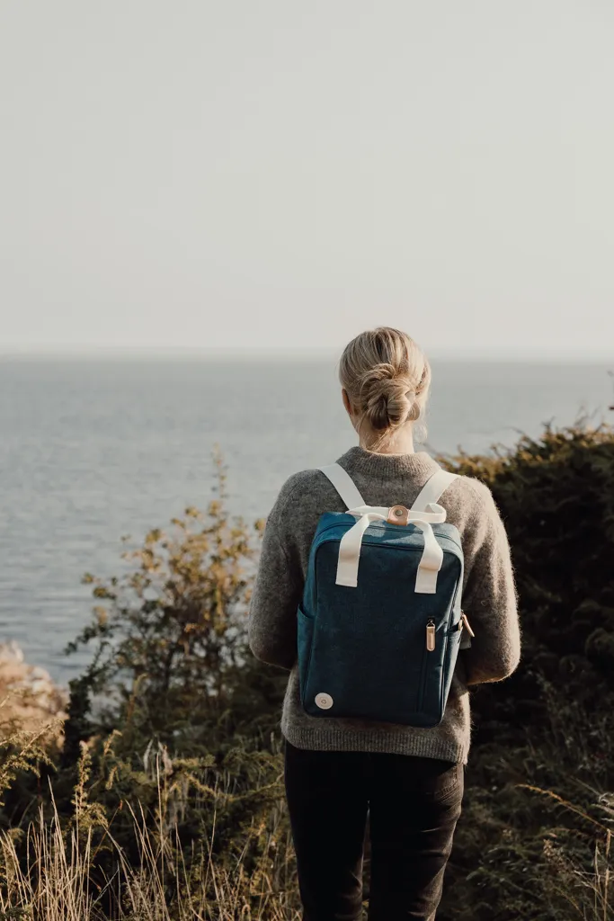 VINGA Sortino RCS Rucksack, blau – Bild 8