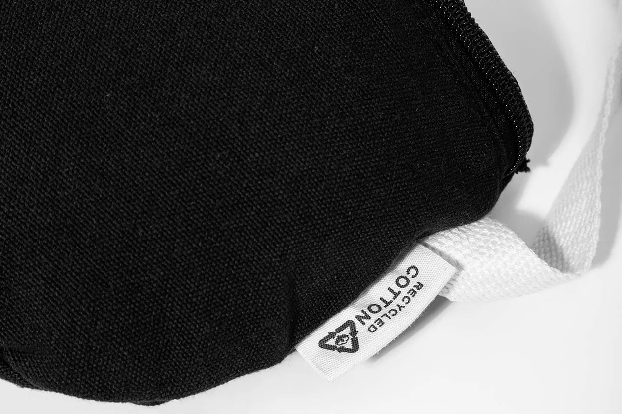 Gürteltasche Rekan Hip aus recyceltem Canvas, schwarz – Bild 5