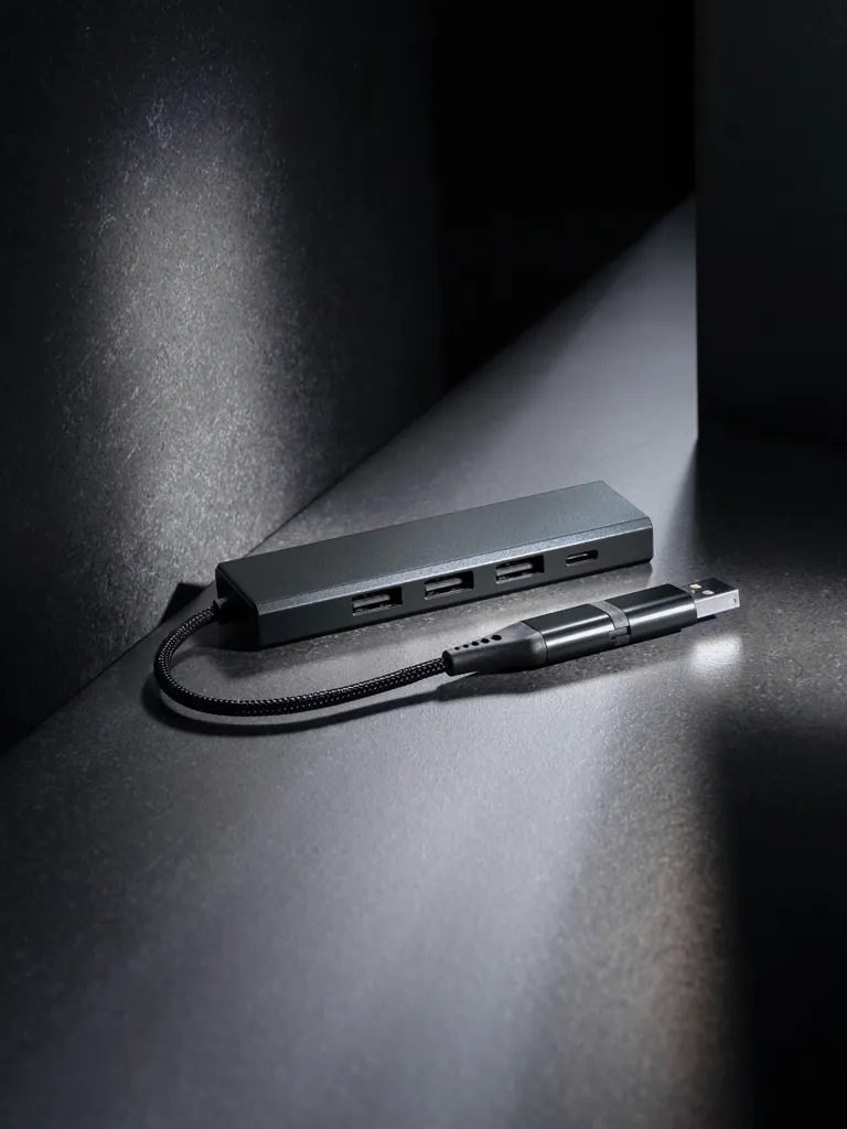 Terra Hub aus RCS recyceltem Aluminium mit 3 USB-Anschlüssen, grau – Bild 4