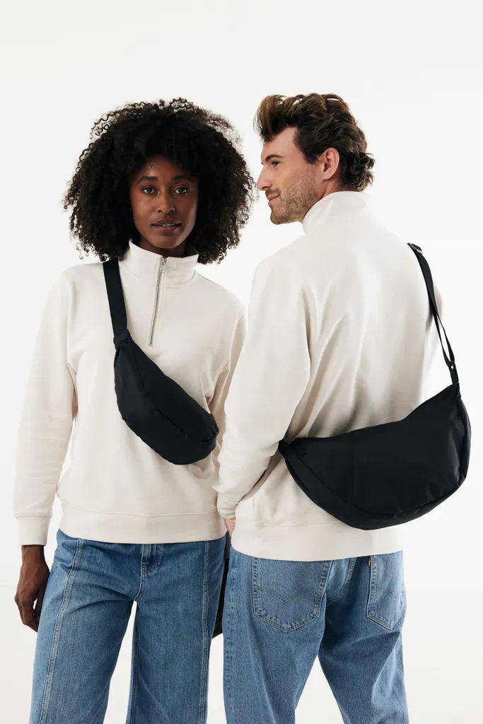 Crescent AWARE™ RPET Half-Moon Sling Tasche, schwarz – Bild 6