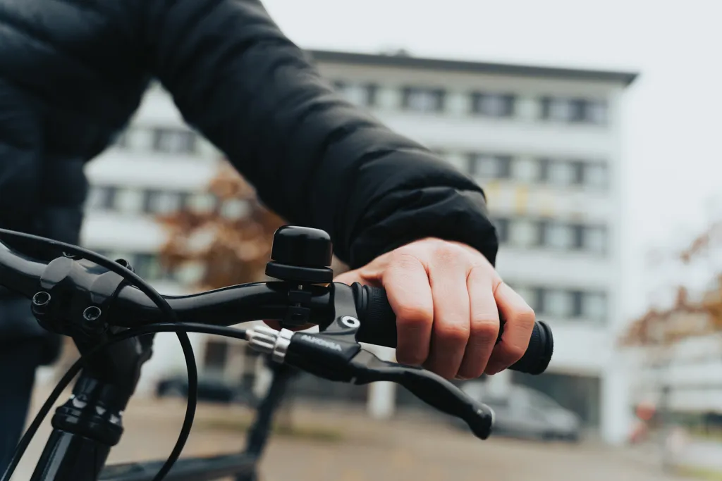 Bikefinder Dual Fahrradklingel mit weltweiter Ortung, schwarz – Bild 8