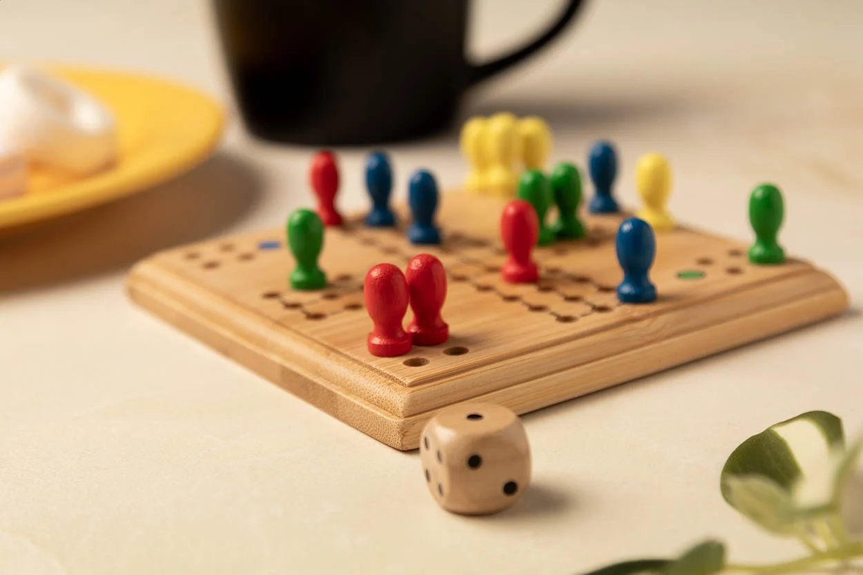 Ludo-Spiel Arcus, natur – Bild 6