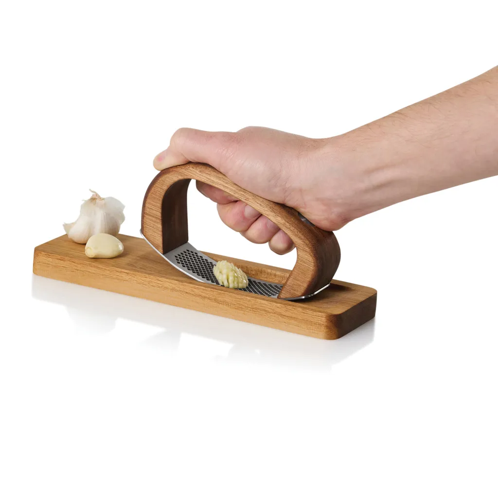 AdHoc RoccaAlio Knoblauchpresse mit Schneidebrett, braun – Bild 5