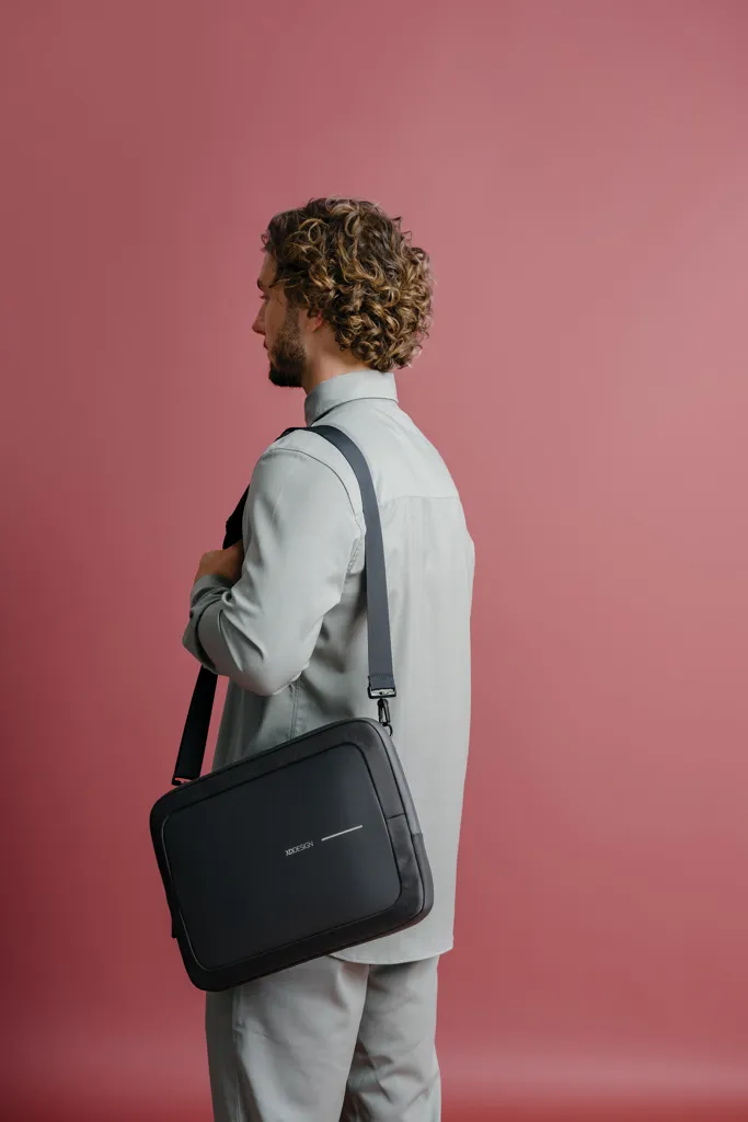 XD Design 14" Laptop Tasche, schwarz – Bild 22