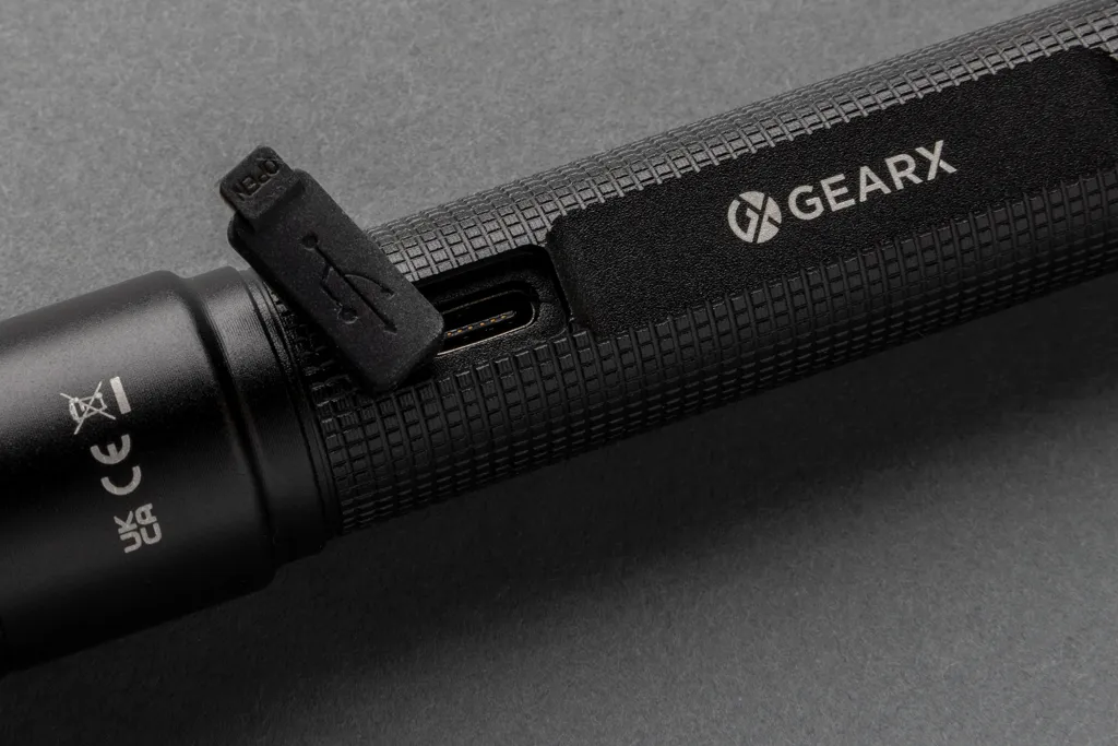 Gear X Taschenlampe aus RCS recycelt. Aluminium mit USB-Akku, schwarz – Bild 7