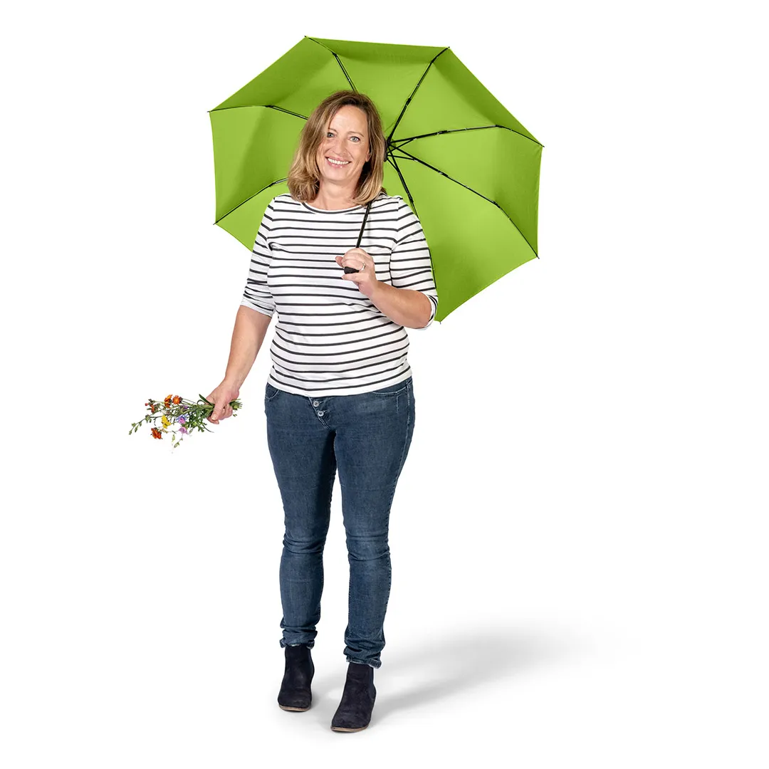 Taschenschirm ÖkoBrella, Ø 98 cm, Länge 27 cm, limette wS – Bild 10