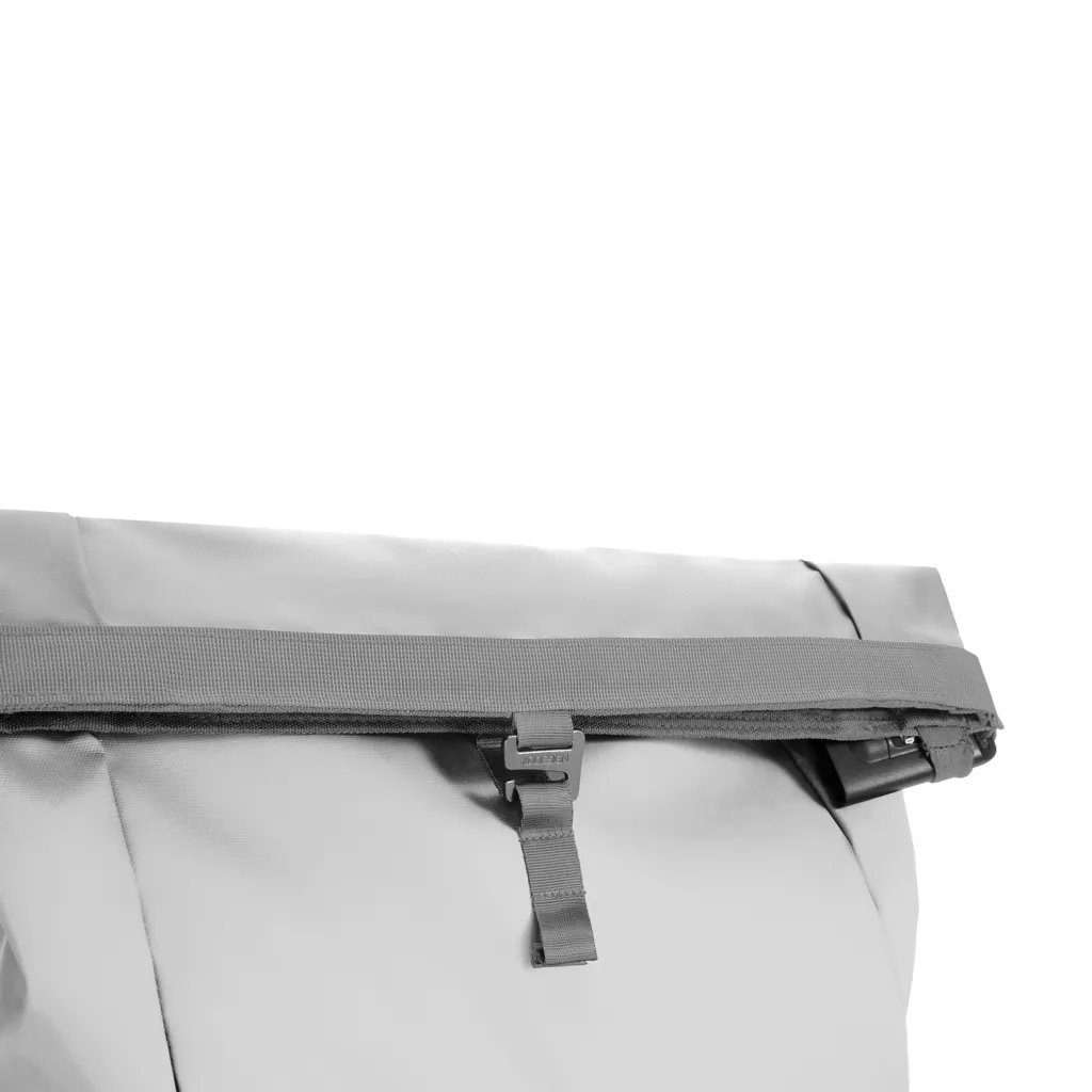 Urban wasserabweisender Anti-Diebstahl Rucksack, off white – Bild 16
