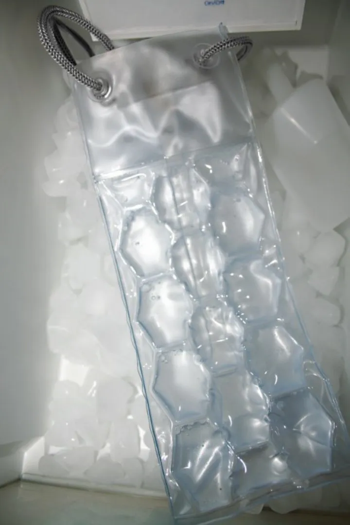 Flaschenkühler "Carry&Cool" transparent, transparent – Bild 3